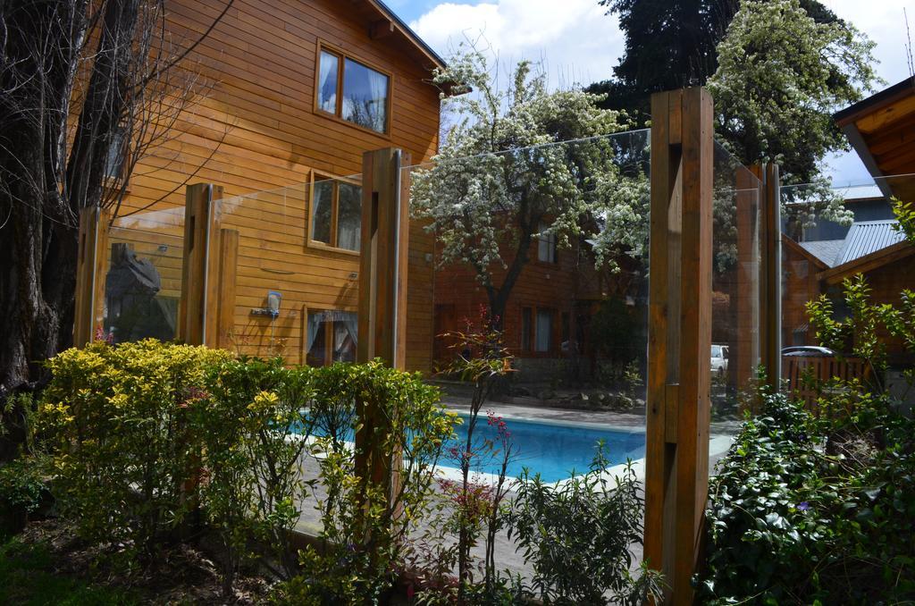Apart Hotel Robles del Sur San Martín de los Andes Exterior foto