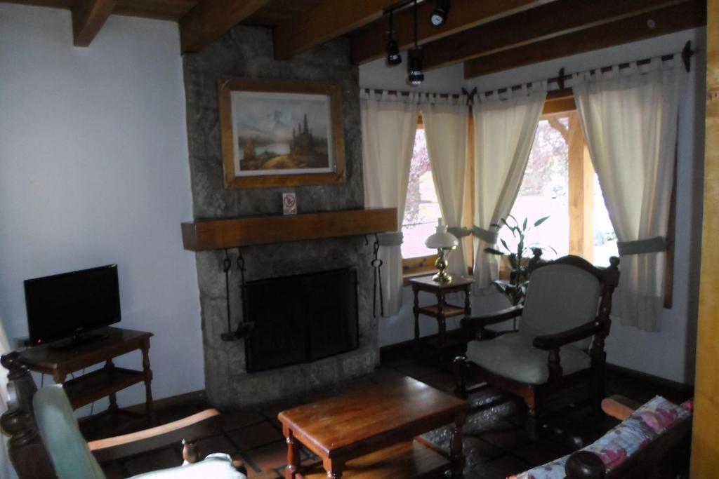 Apart Hotel Robles del Sur San Martín de los Andes Habitación foto