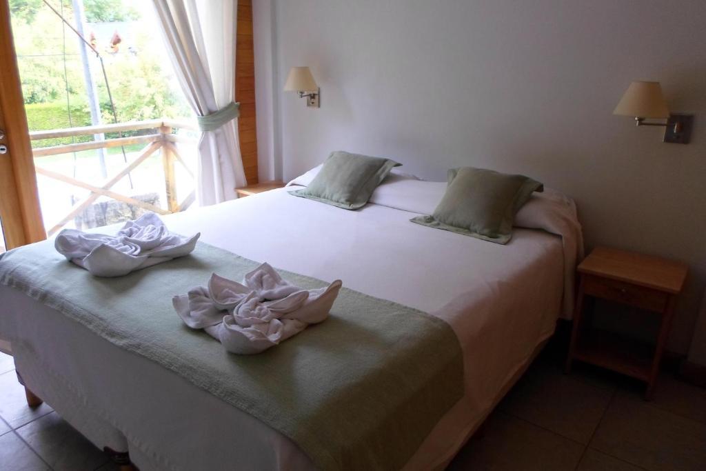 Apart Hotel Robles del Sur San Martín de los Andes Exterior foto