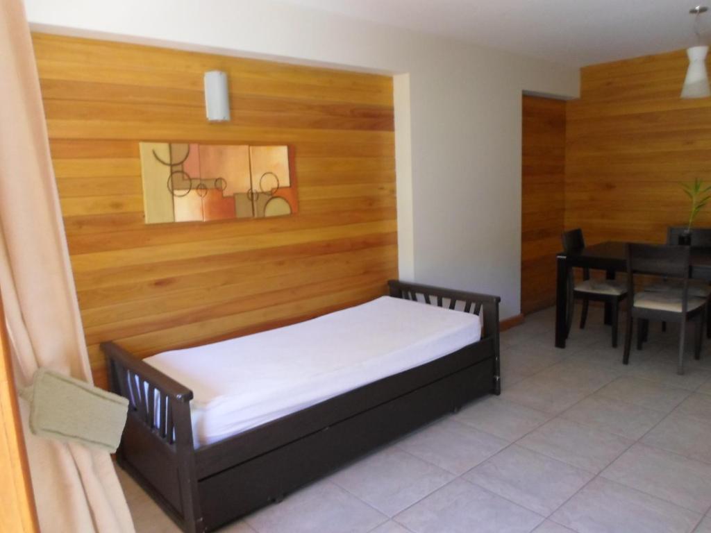Apart Hotel Robles del Sur San Martín de los Andes Habitación foto